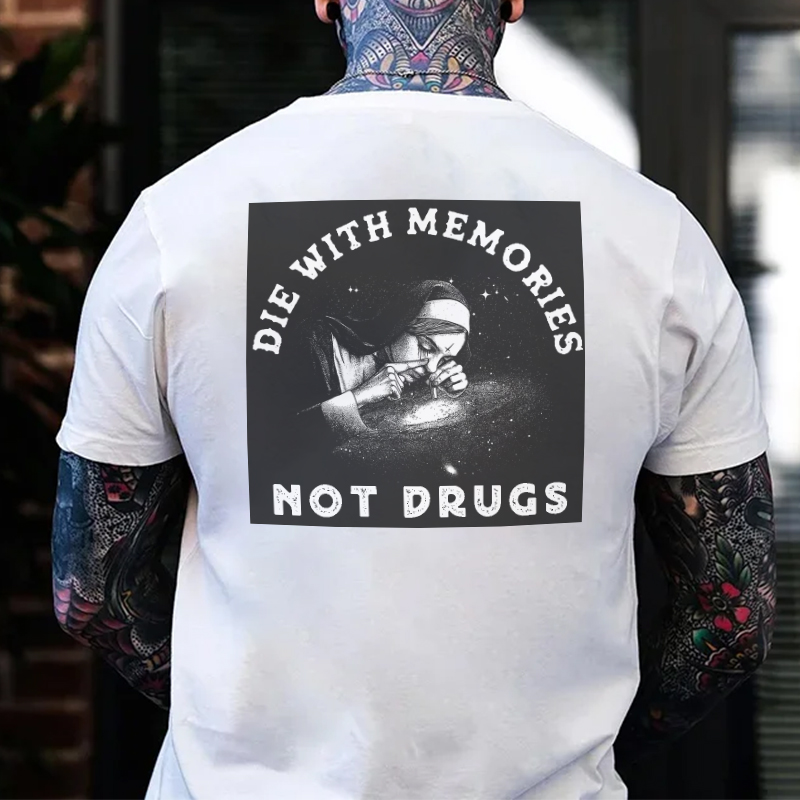 DIE WITH MEMORIES NOT DRUGS Smoking Nun Print Men's T-shirt