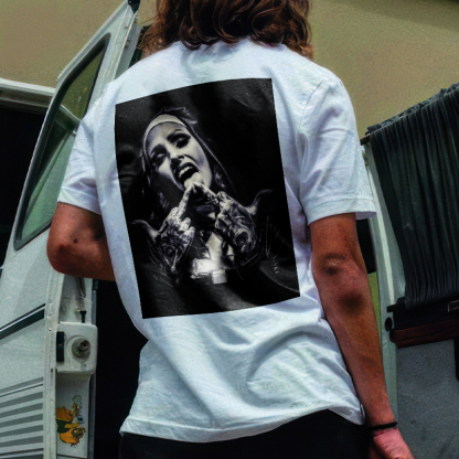 Nun and crucifix Men's printed T-shirt
