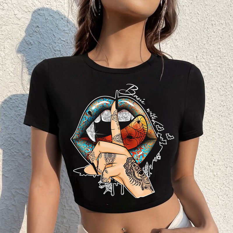 Keep Silence Gothic Style Lips Print Women's Cropped T-shirt