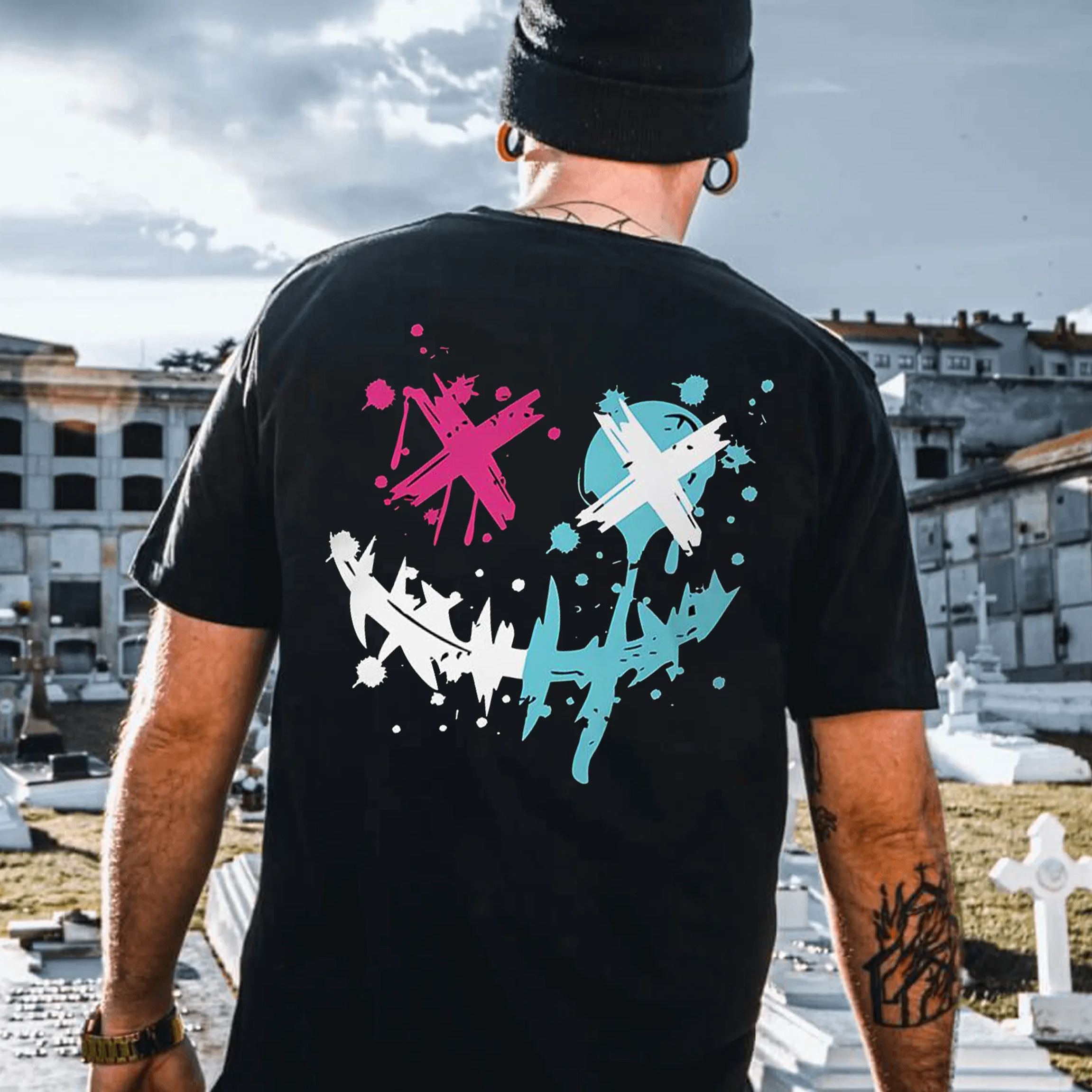 Evil Emoji Graffiti Print Men's T-shirt