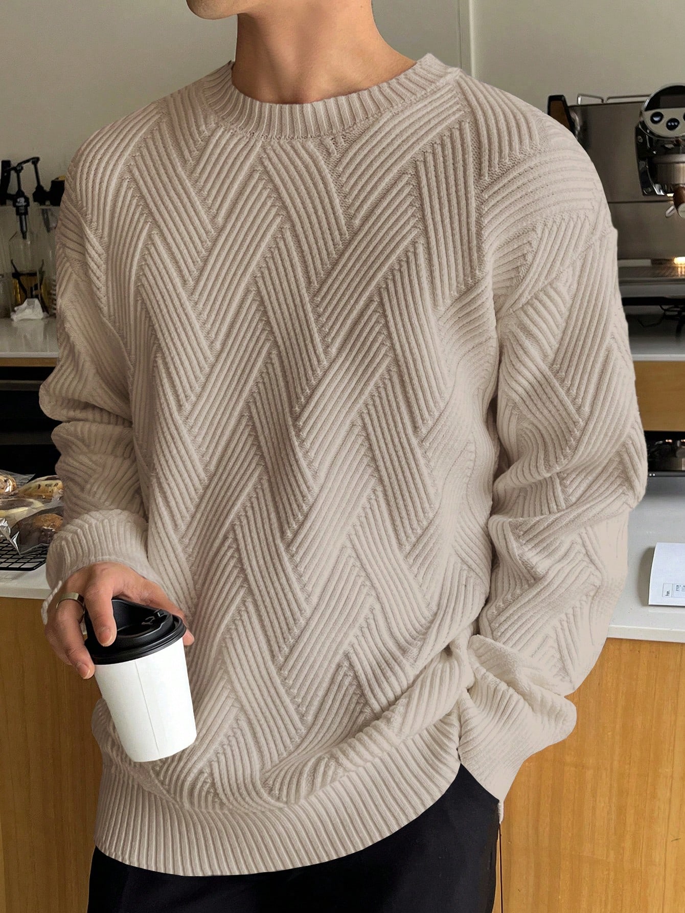 Men‘s Solid Drop Shoulder Sweater