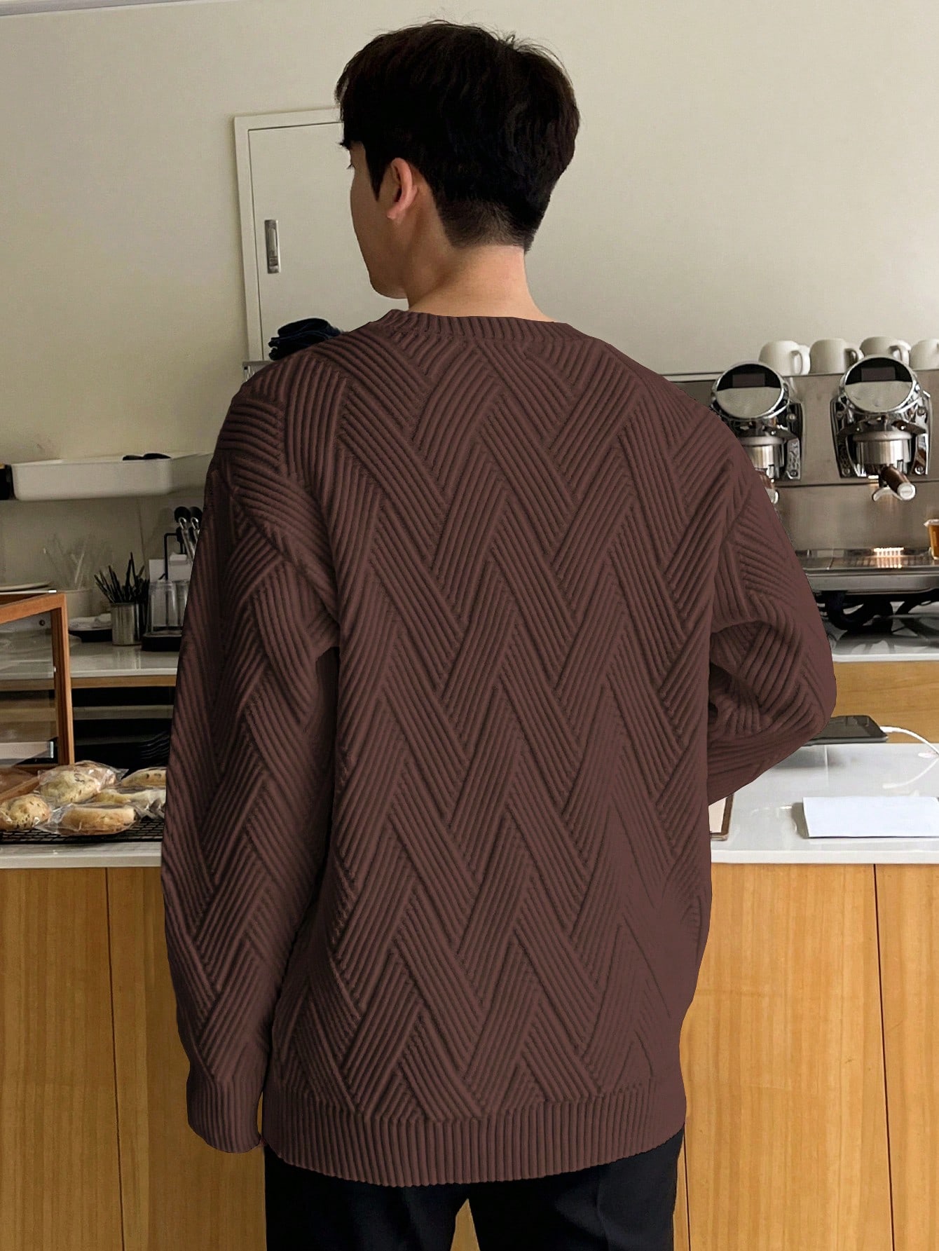 Men‘s Solid Drop Shoulder Sweater