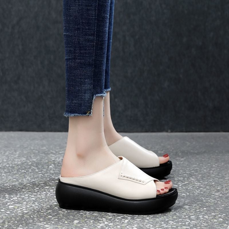 🔥LAST DAY SALE 50%🔥WOMEN'S NEW THICK-BOTTOMED FISH MOUTH SLIPPERS