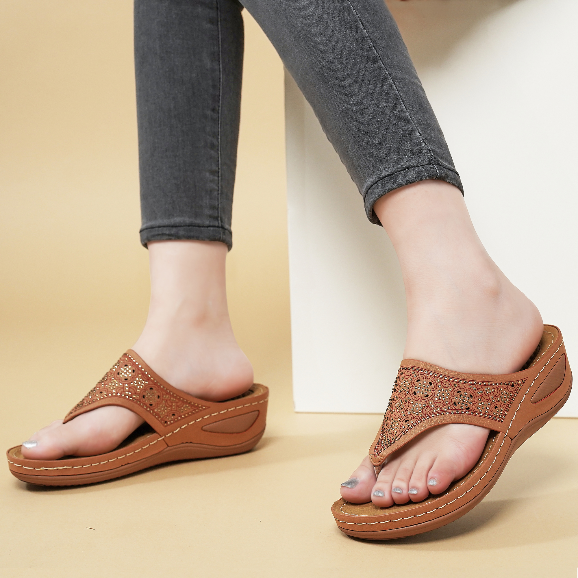 Womens  Sandals Flip Flops With Massage Function