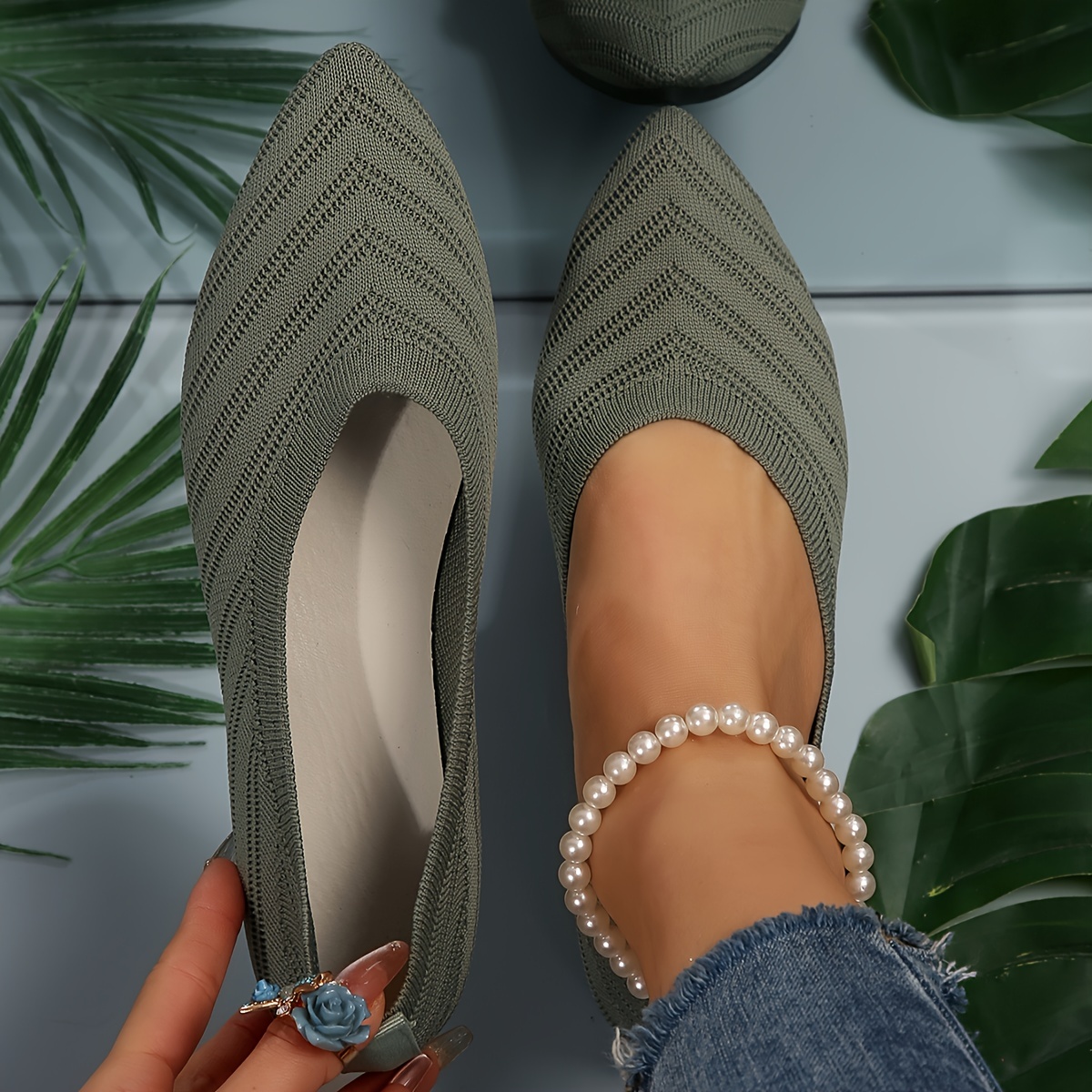 Breathable Knitted Pointed Toe Flats