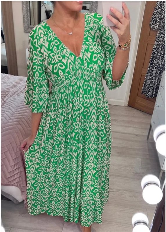 🌸 💞Casual Printed V-Neck Long Dress