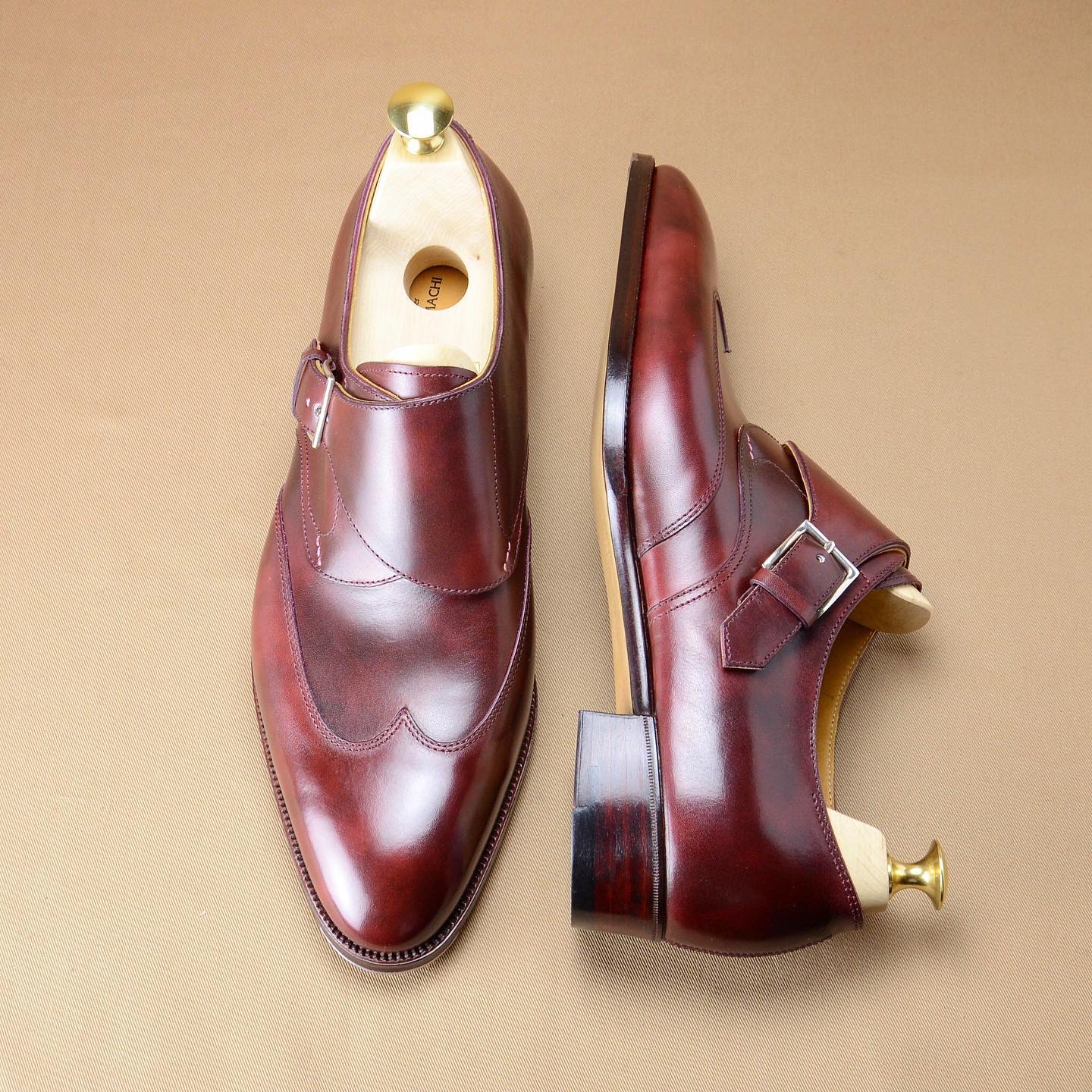 New red single buckle fashion leather shoes-Zittor