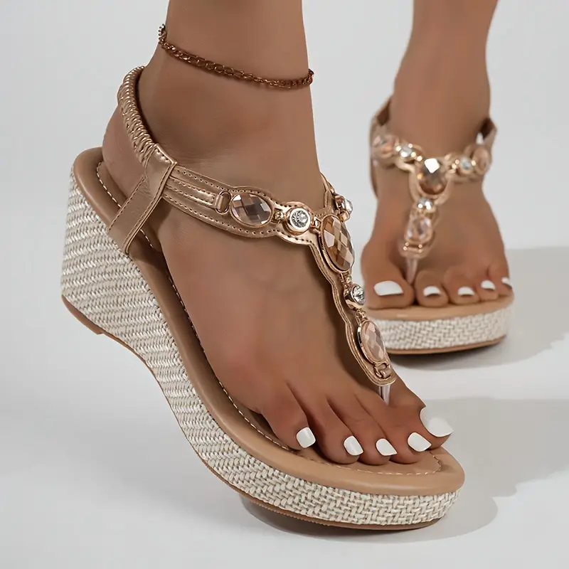 Women s Solid Color Thong Sandals Rhinestone Decor Platform details 3