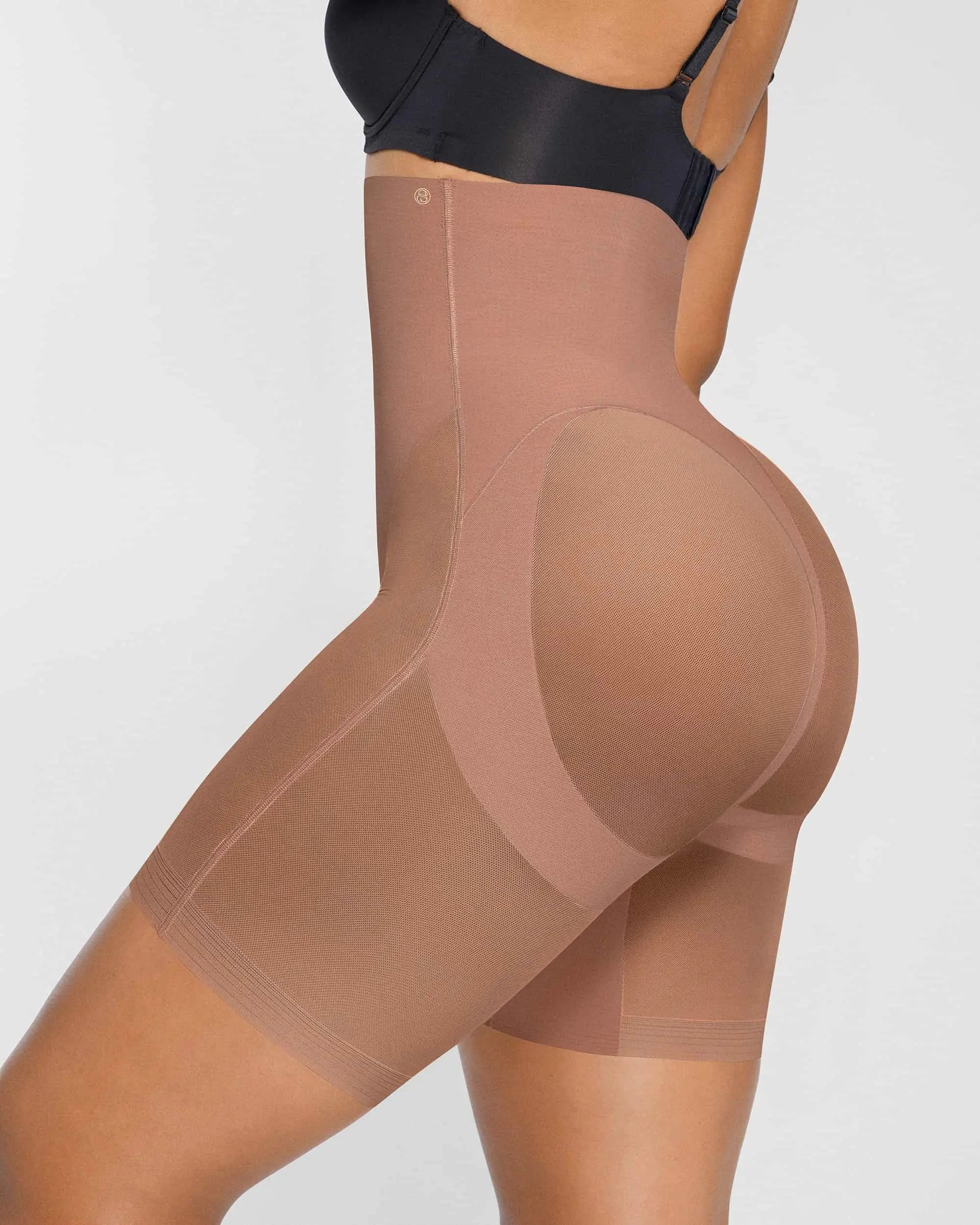 Mesh Smooth Butt-Lifting Shorts