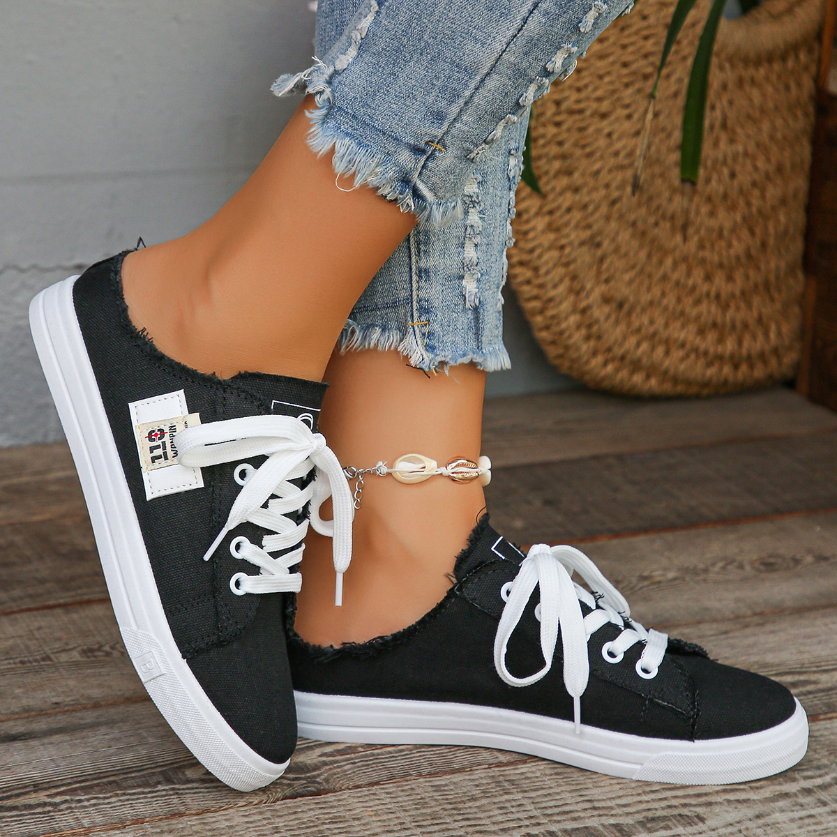 Women's Simple Canvas Shoes