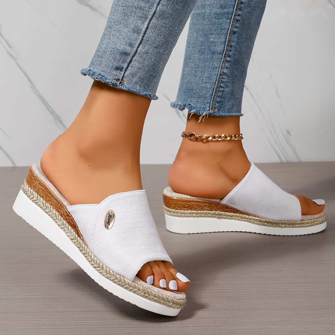 Women's Solid Color Platform Sandals