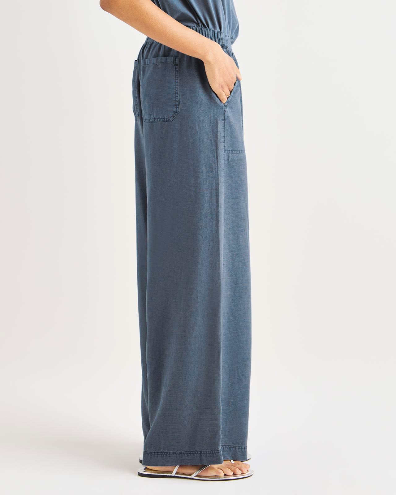Women‘s Summer Linen and Lyocell Wide Leg Pants