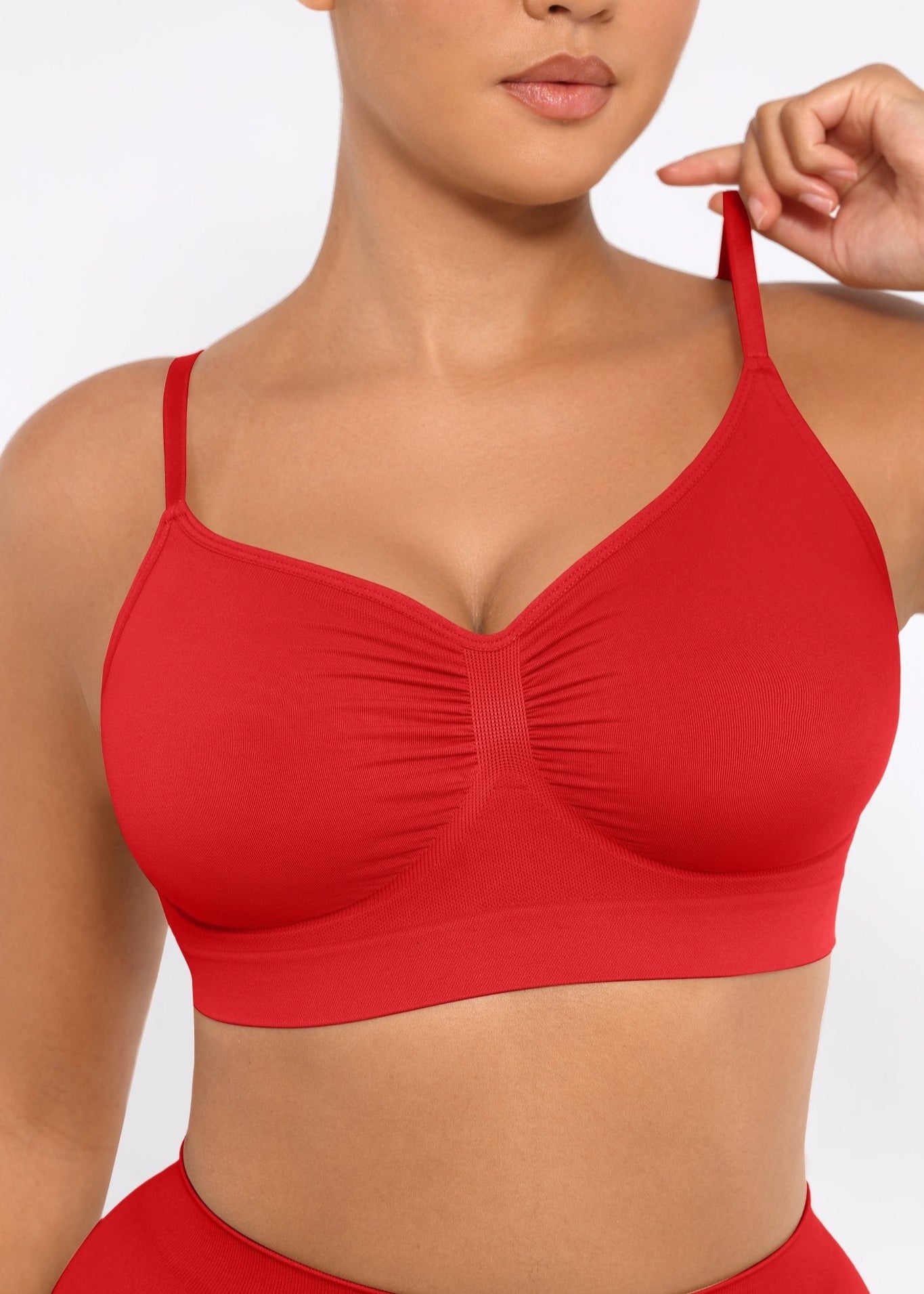 Seamless Shaping Bra with Adjustable Shoulder Straps
