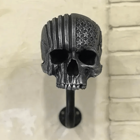 🔥Last Day 49% OFF-Motorcycle Skull Helmet Holder with Beard(🎁The most special gift for riders)