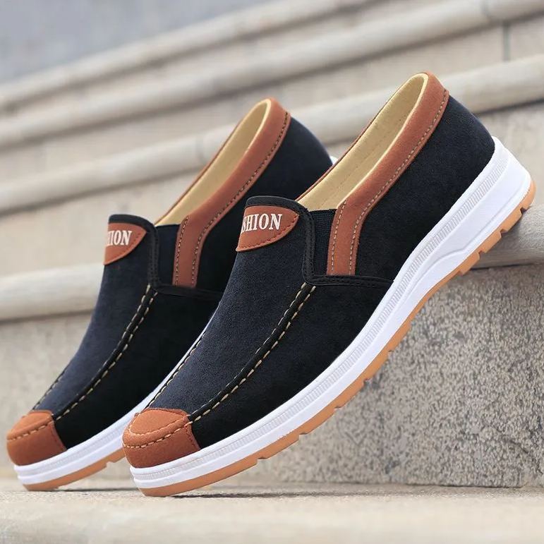 MAN'S CASUAL  COMFORTABLE SLIP-ON WORK SHOES