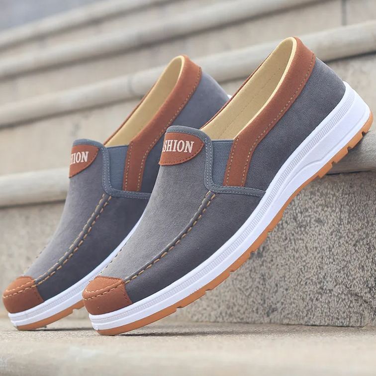 MAN'S CASUAL  COMFORTABLE SLIP-ON WORK SHOES