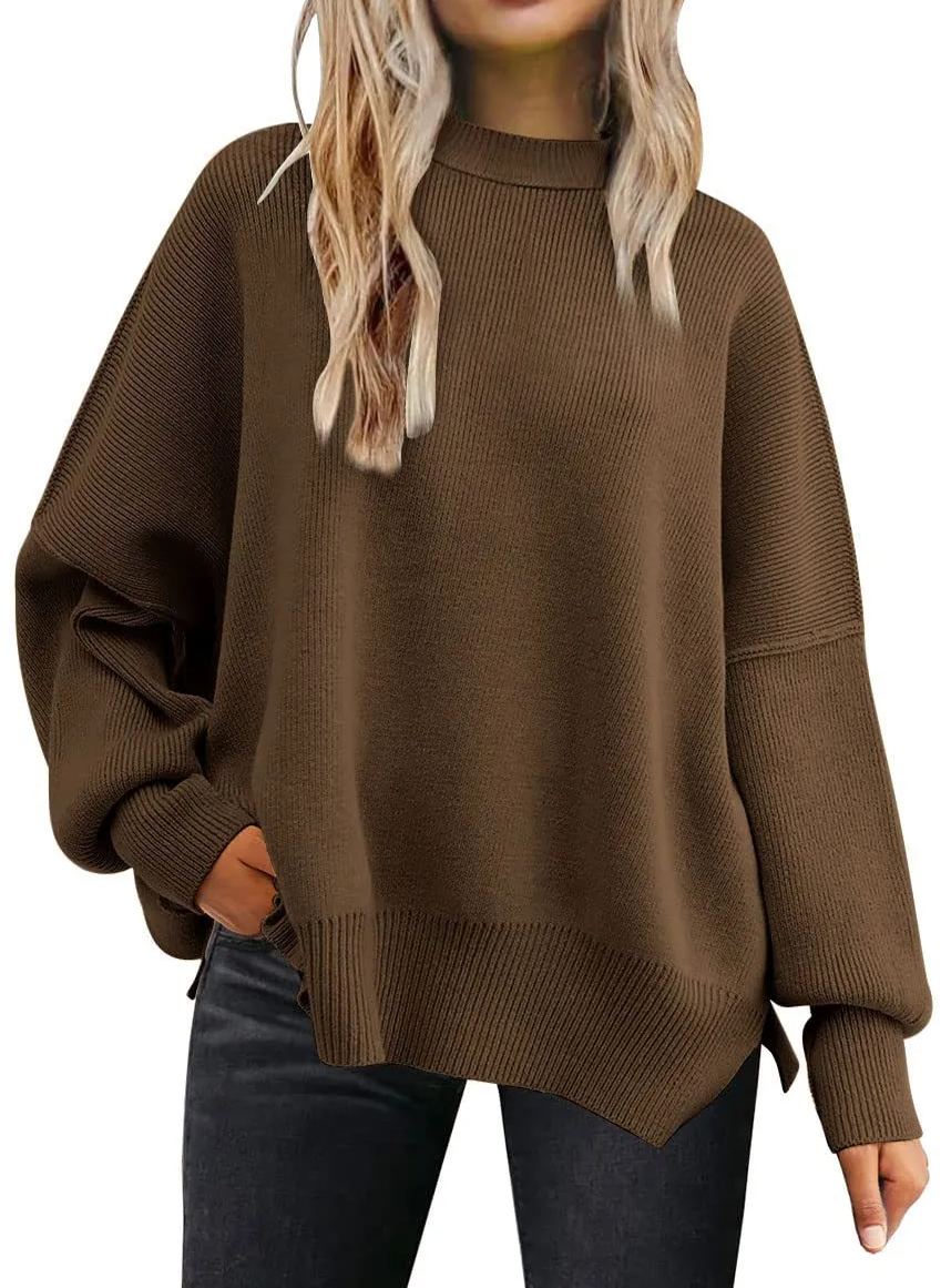 Woman's long-sleeved sweater knitted side slit pullover