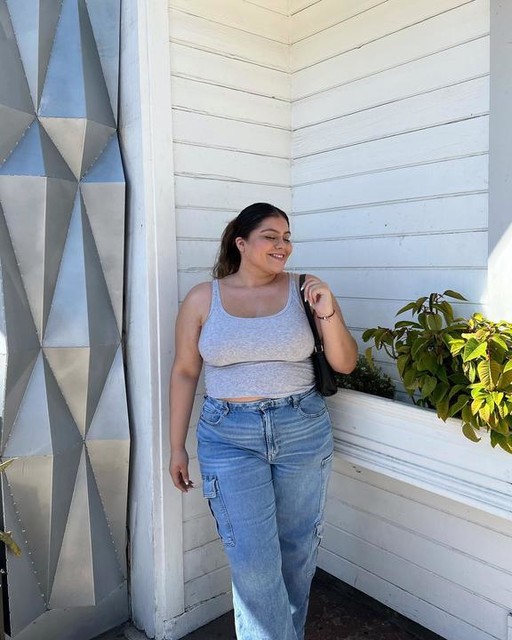 Drape Super High-Waisted Baggy Wide-Leg Jean