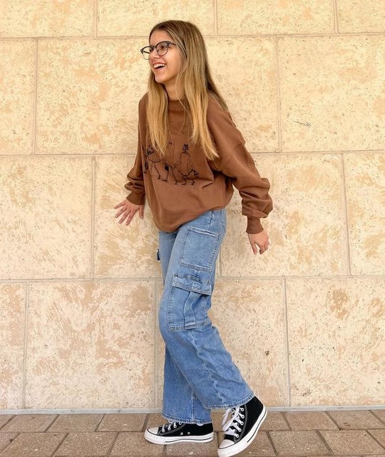 Drape Super High-Waisted Baggy Wide-Leg Jean