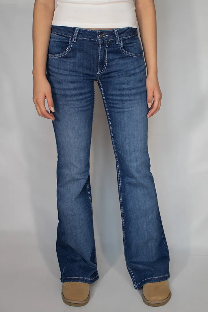 Low-waist flare jeans