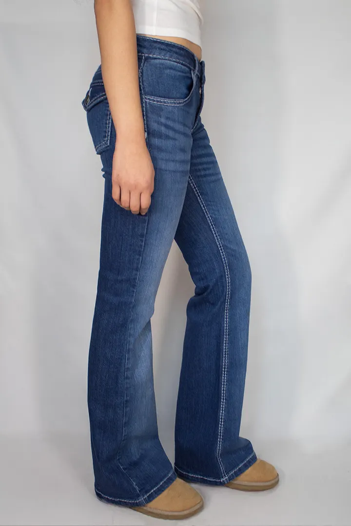 Low-waist flare jeans
