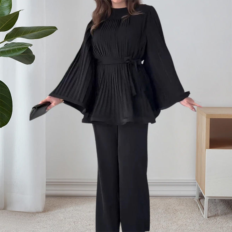 ✈️Summer Essentials📦Two-Piece Suit Made Of Pleated Fabric