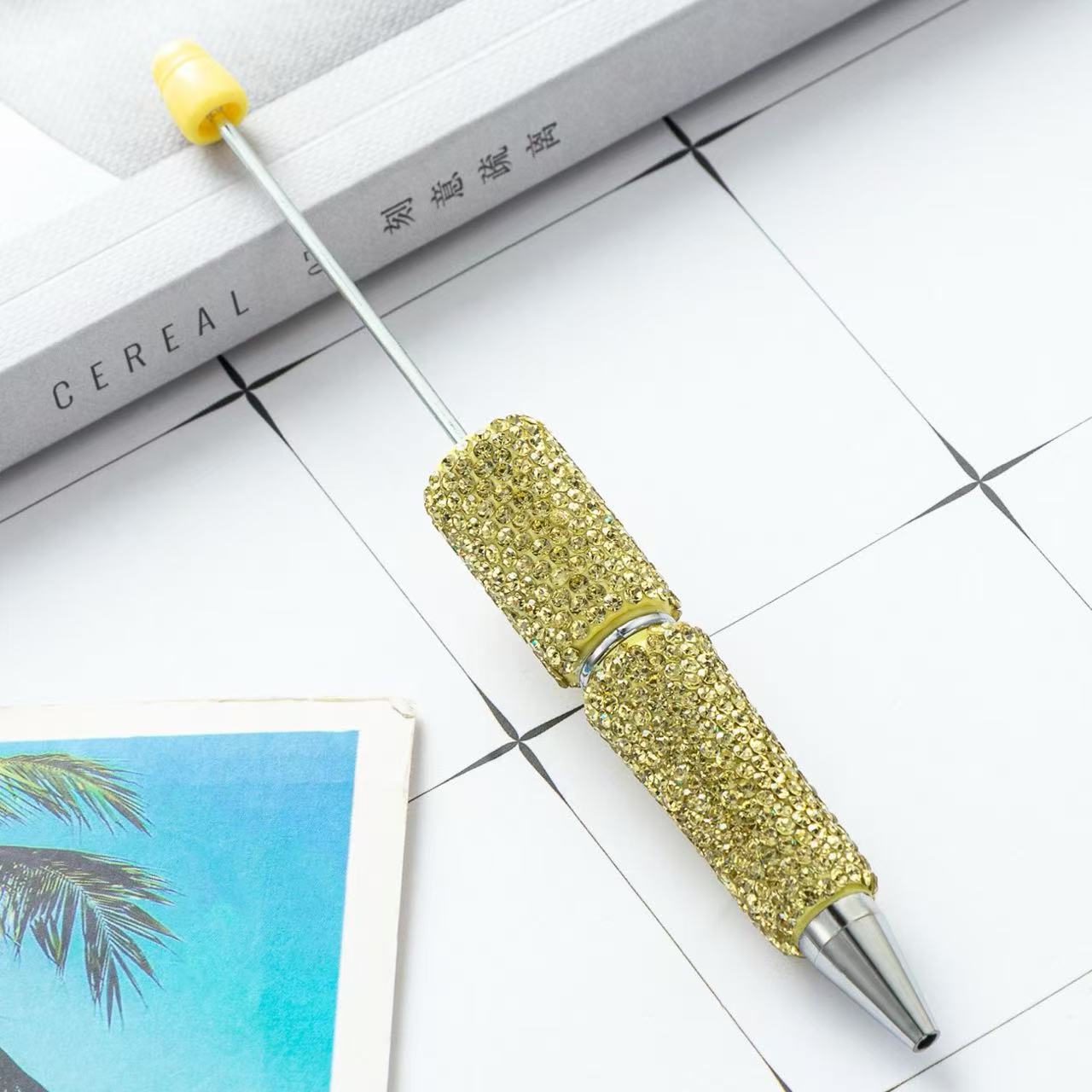 Creative DIY Full Crushed Rhinestone Beaded Ballpoint Pens, Hand Inlaid Crystal Twist Pens, Multicolor Plastic Bead Writing Pens