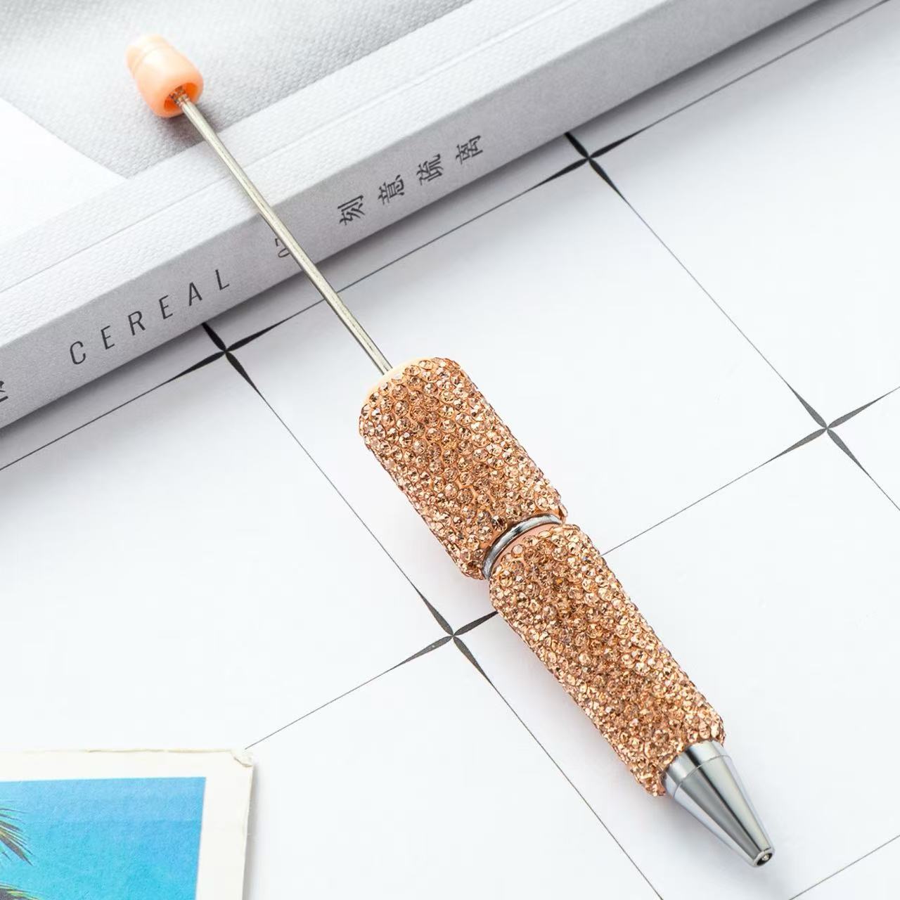 Creative DIY Full Crushed Rhinestone Beaded Ballpoint Pens, Hand Inlaid Crystal Twist Pens, Multicolor Plastic Bead Writing Pens