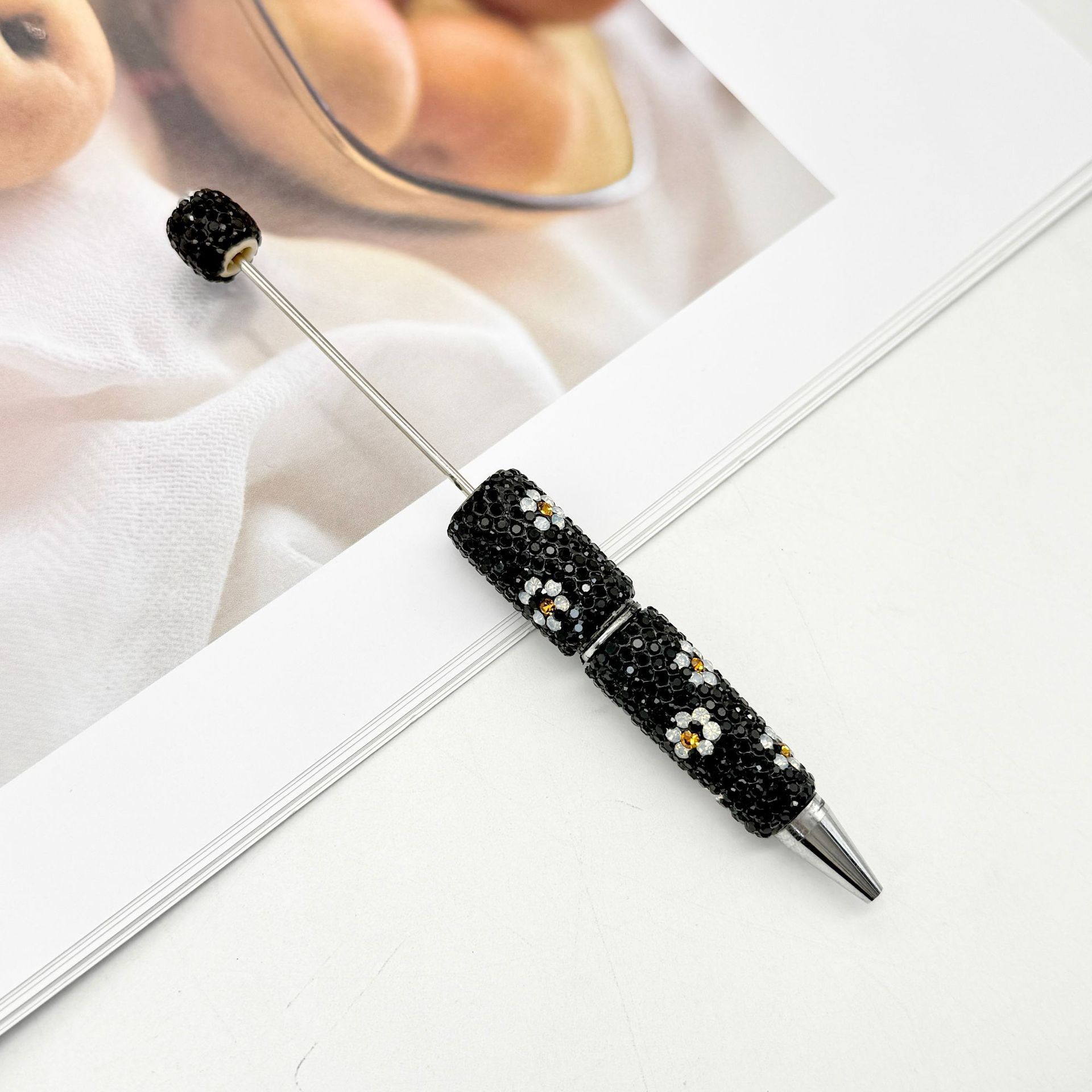 Daisy Rhinestone Beadable Ballpoint Pen