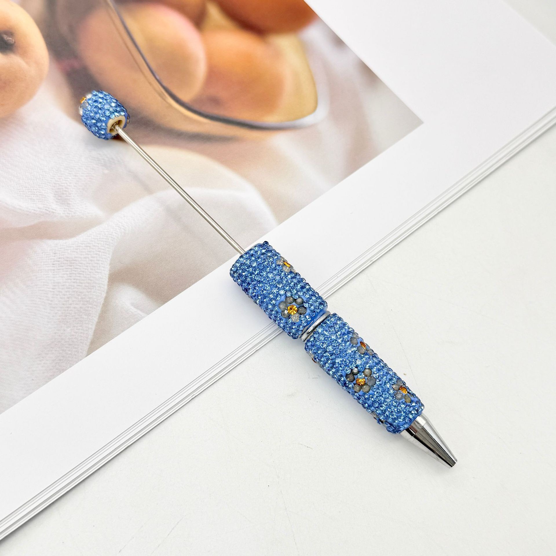 Daisy Rhinestone Beadable Ballpoint Pen