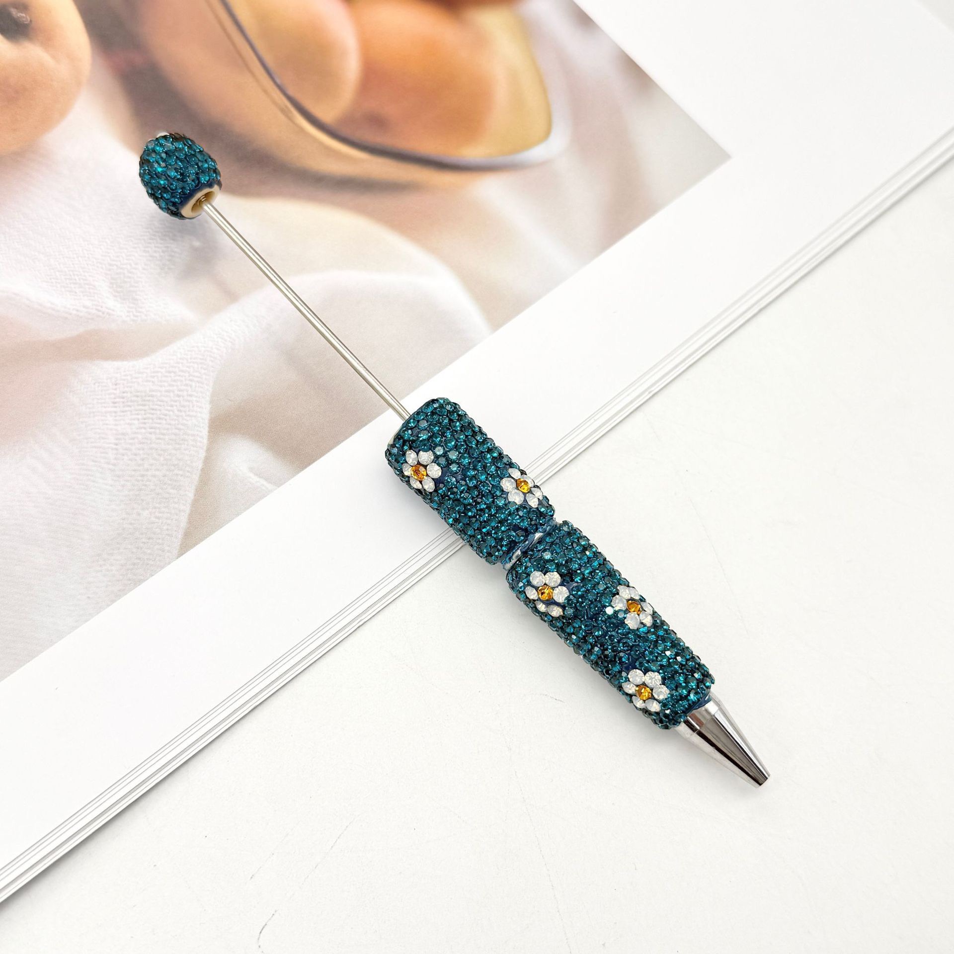 Daisy Rhinestone Beadable Ballpoint Pen