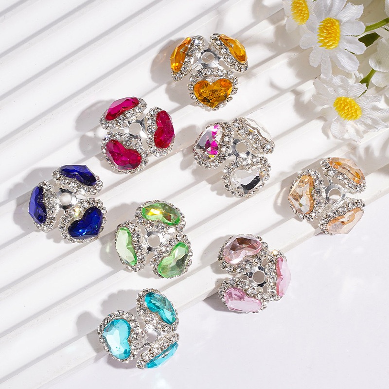  3-Petal Heart Rhinestone Bead Caps