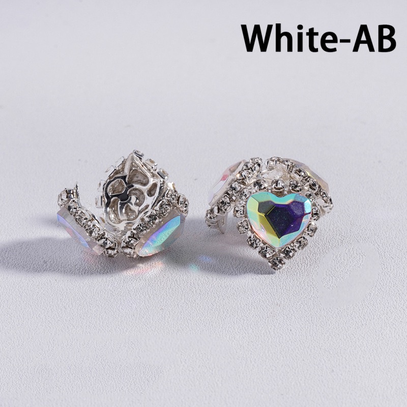  3-Petal Heart Rhinestone Bead Caps