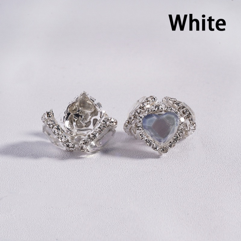  3-Petal Heart Rhinestone Bead Caps