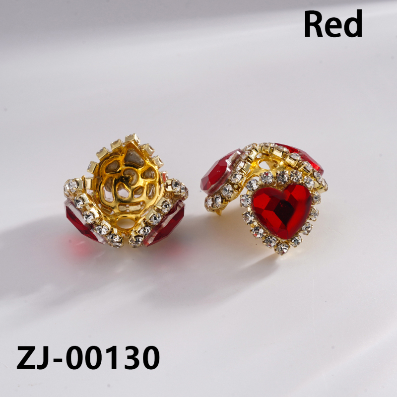  3-Petal Heart Rhinestone Bead Caps