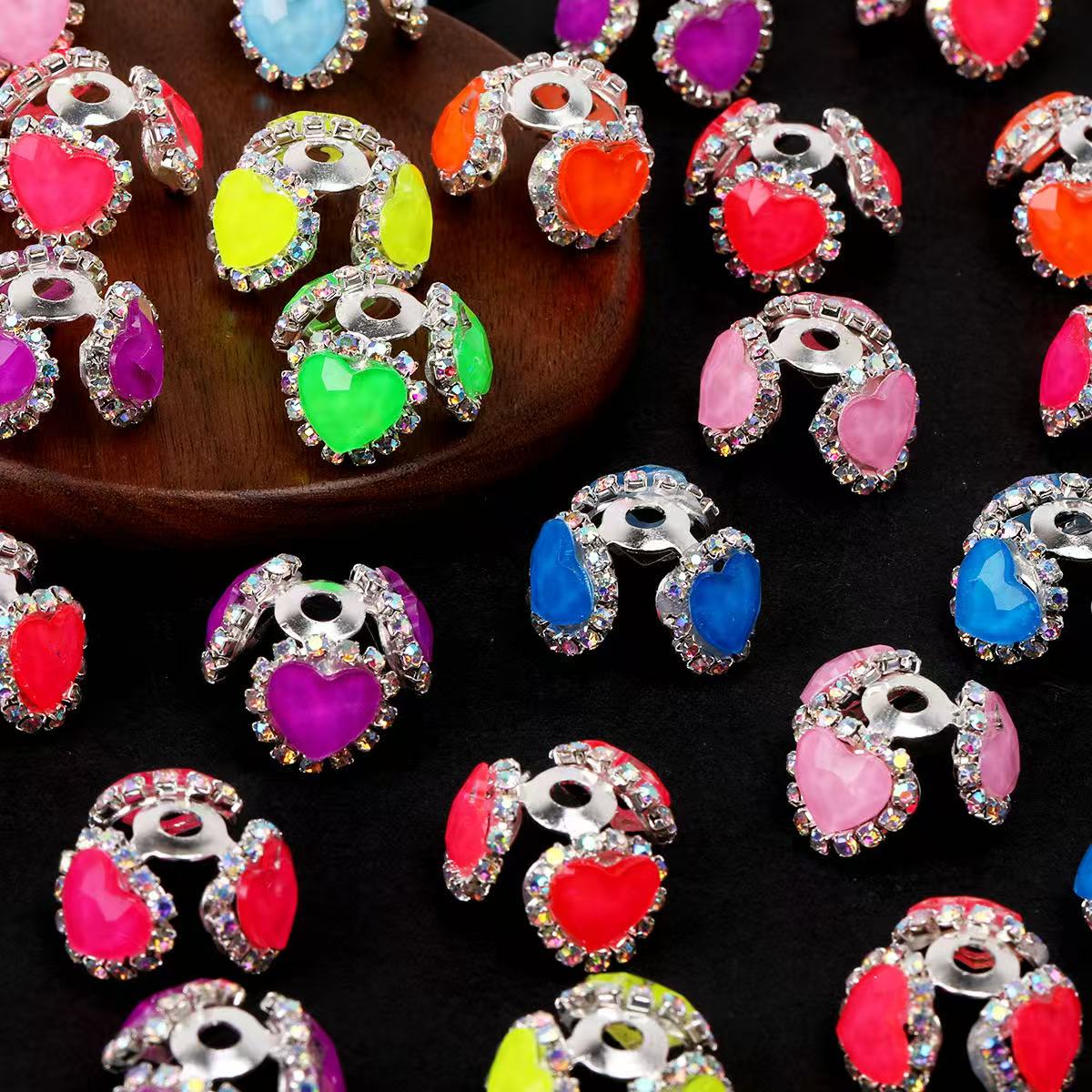 Beads Cap