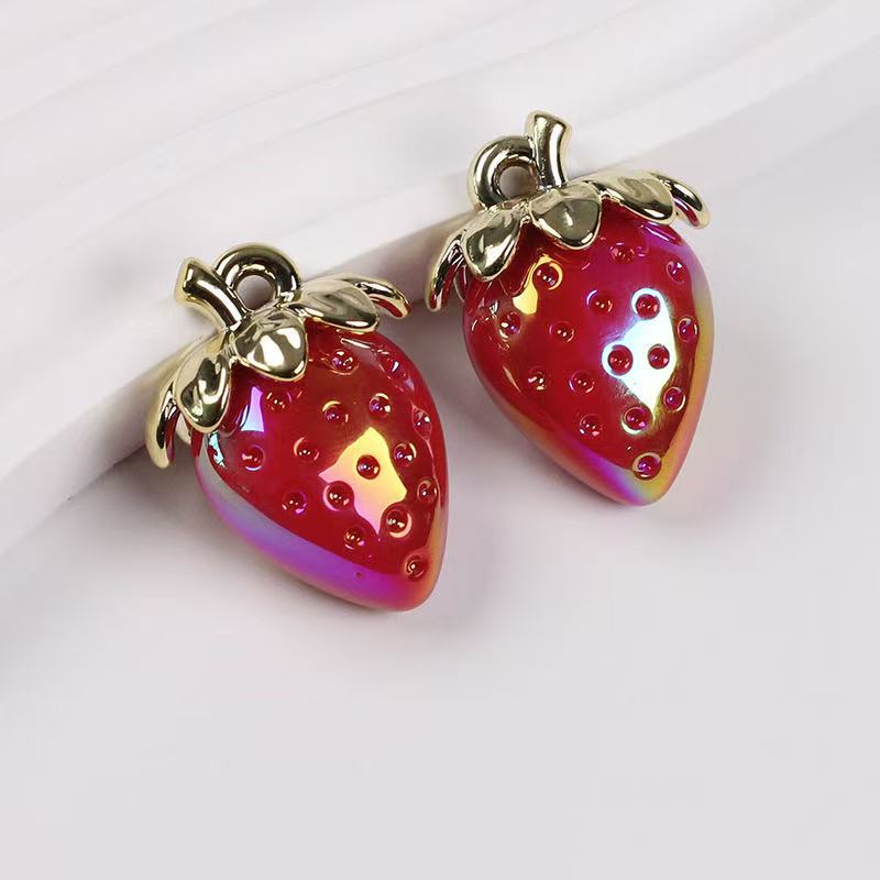 10pcs 23*32mm Cartoon  Strawberry  Charms Pendant for DIY Items