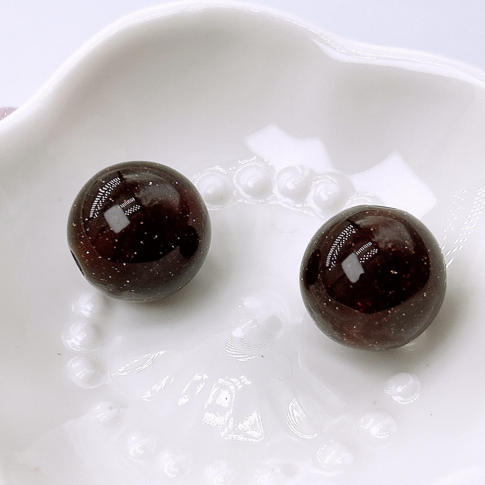 Starry Glitter Resin Beads