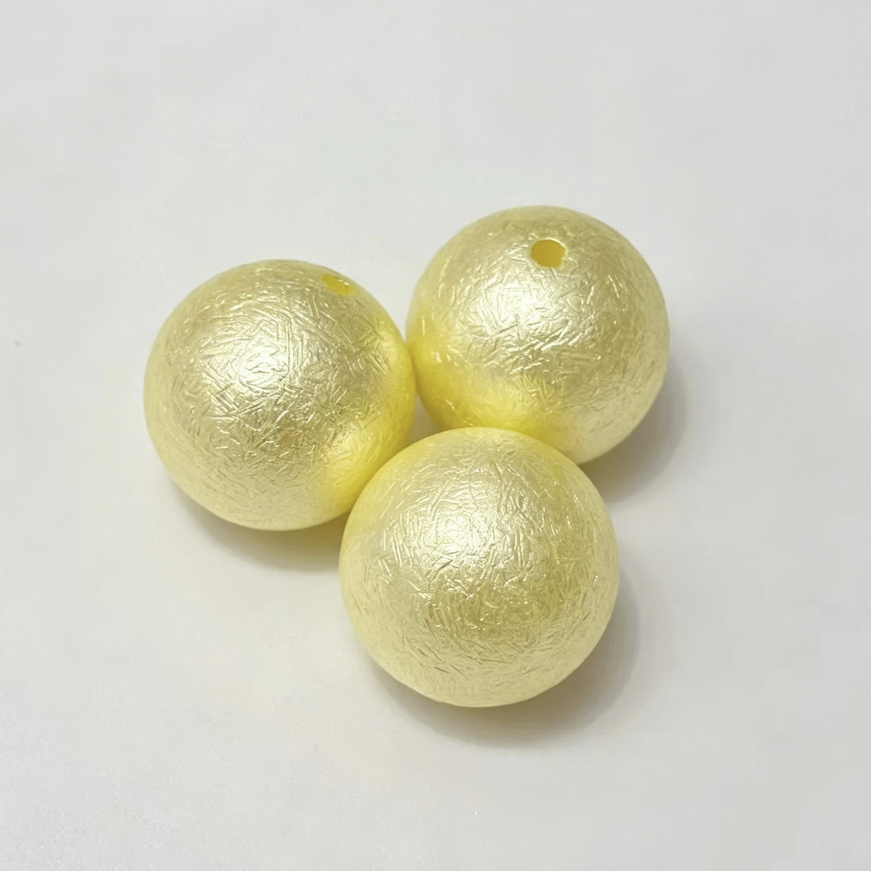 20mm Acrylic Silk Textured Wrinkle Beads