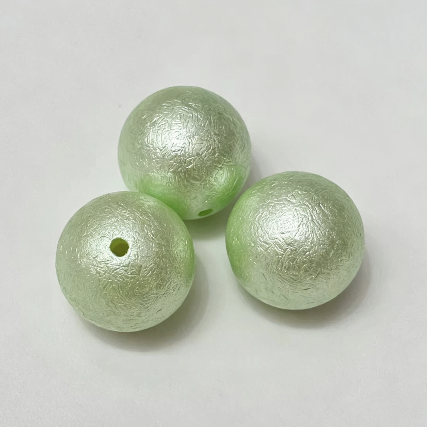 20mm Acrylic Silk Textured Wrinkle Beads