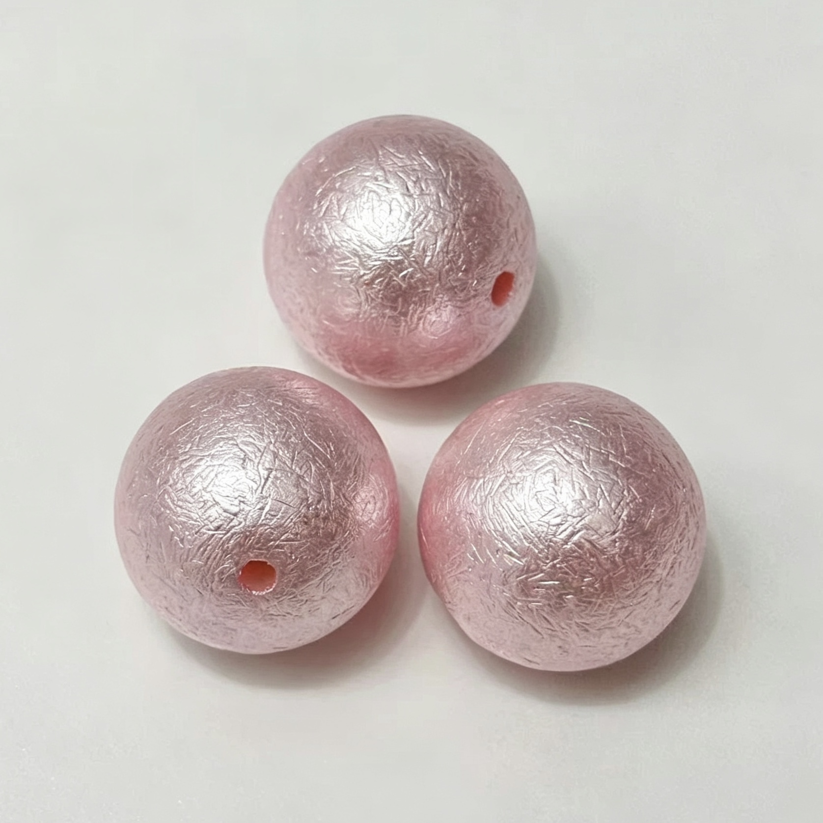 20mm Acrylic Silk Textured Wrinkle Beads