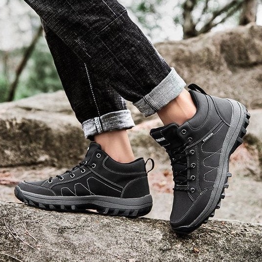 Men Outdoor Arch-support Comfy Lightweight Walking Shoes