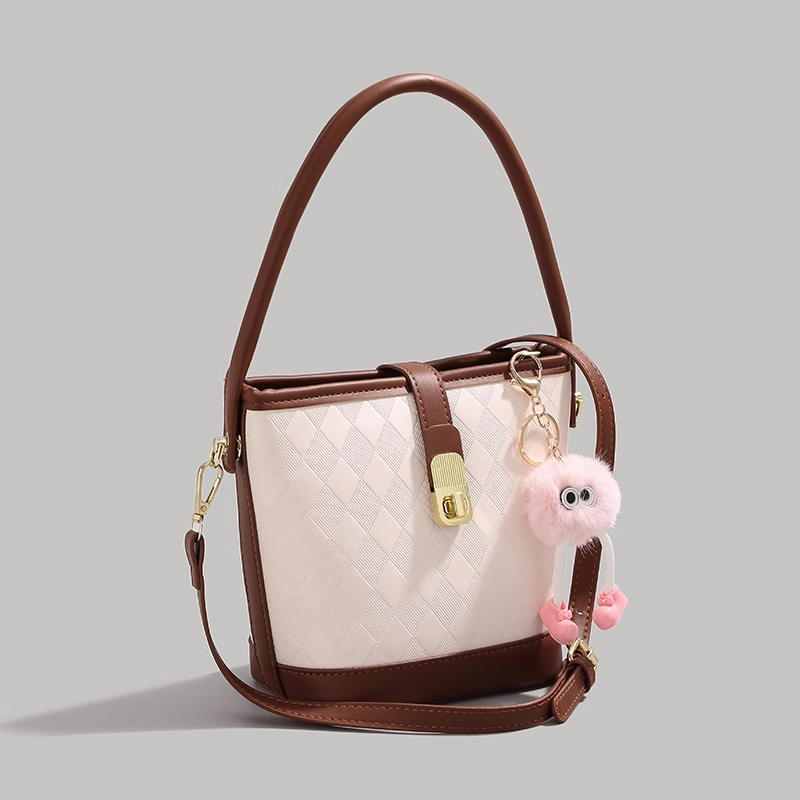 [UR®]💗💃UR mielas pliušinis kibiras su pakabuku👜2023 nauja madinga ir madinga didelės talpos rankinė ant peties 😍