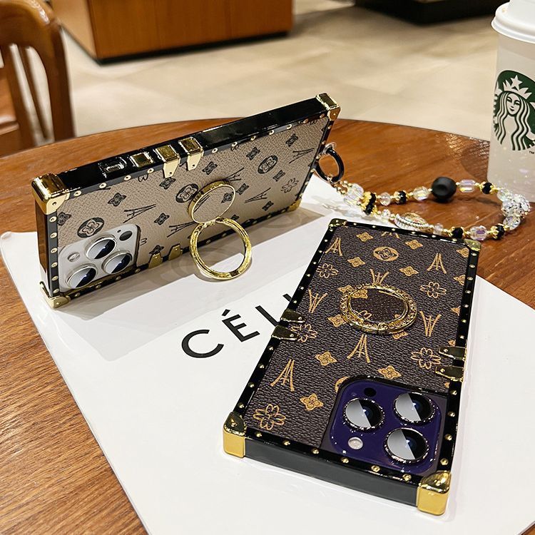 Atnaujinkite savo iPhone žaidimą! 📱✨ Nemokamas geriausio sportinio dėklo pristatymas šiandien. Gaukite savo dabar!