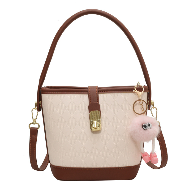 [UR®]💗💃UR mielas pliušinis kibiras su pakabuku👜2023 nauja madinga ir madinga didelės talpos rankinė ant peties 😍