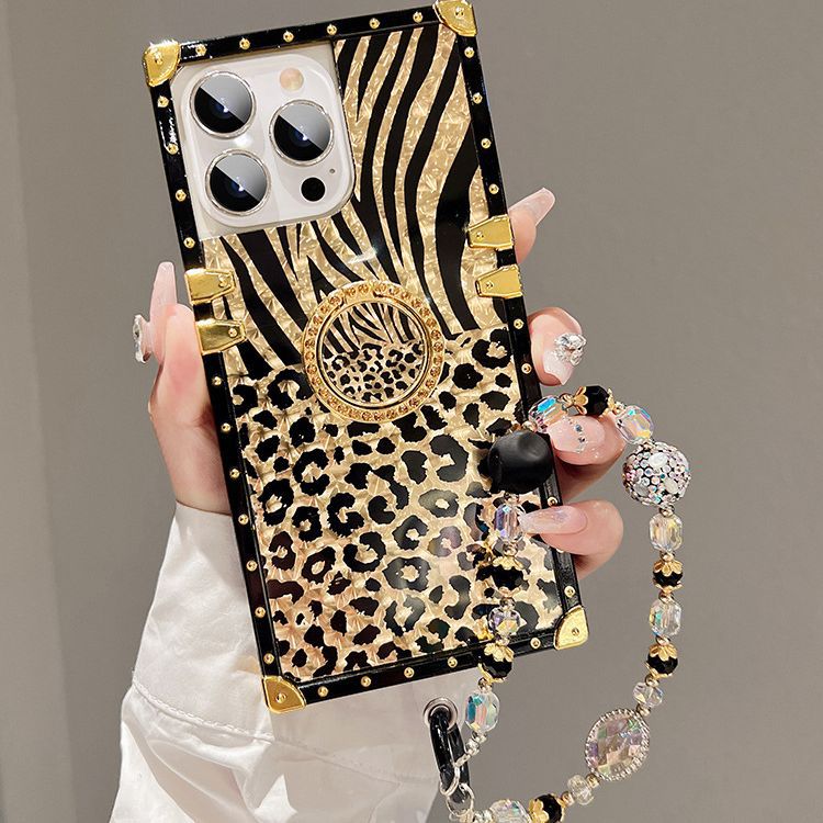 Atnaujinkite savo iPhone žaidimą! 📱✨ Nemokamas geriausio sportinio dėklo pristatymas šiandien. Gaukite savo dabar!