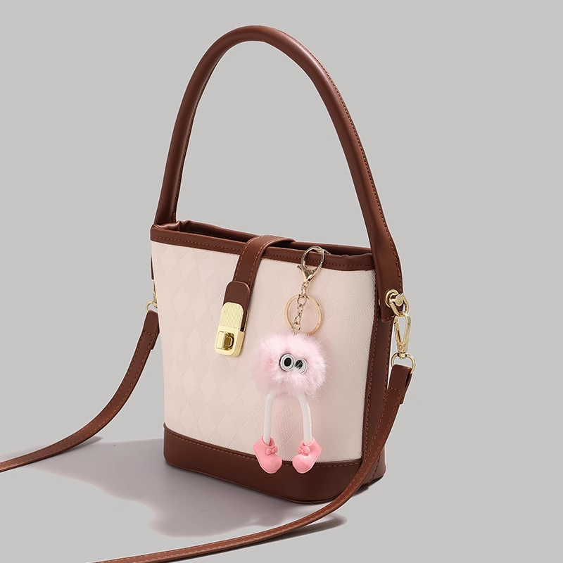 [UR®]💗💃UR mielas pliušinis kibiras su pakabuku👜2023 nauja madinga ir madinga didelės talpos rankinė ant peties 😍