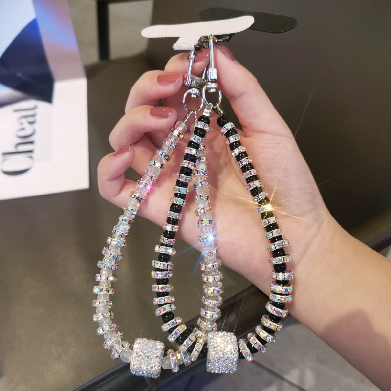 ✨2024 Valentine’s Day Gifts🎁 - Sparkling Diamond Square Rhinestone Phone Lanyard