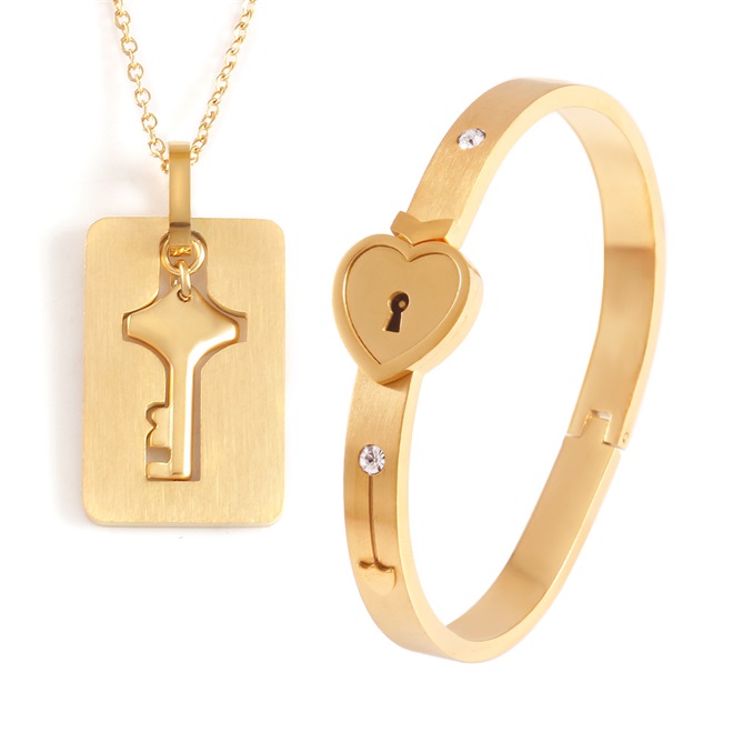 🎉40% OFF for New Year🎇Key to My Heart Couple Key Necklace and Love Lock Bracelet Gift Set