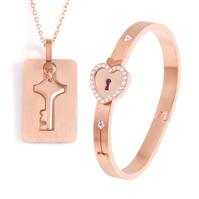 🎉40% OFF for New Year🎇Key to My Heart Couple Key Necklace and Love Lock Bracelet Gift Set